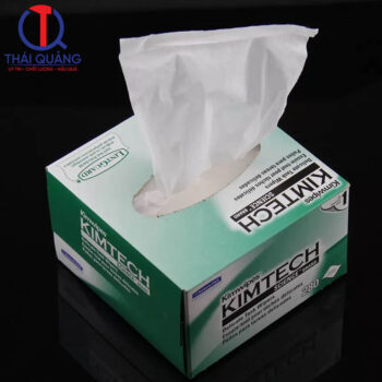 Giấy lau kimtech giúp làm sạch các bề mặt