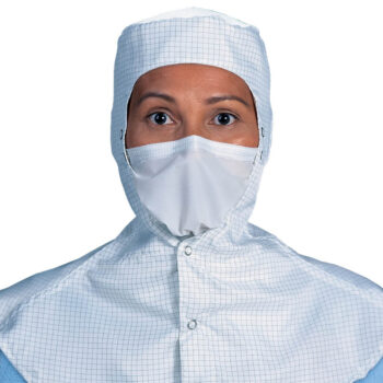 Mũ trùm đầu có thiết kế mở mặt với khóa dán