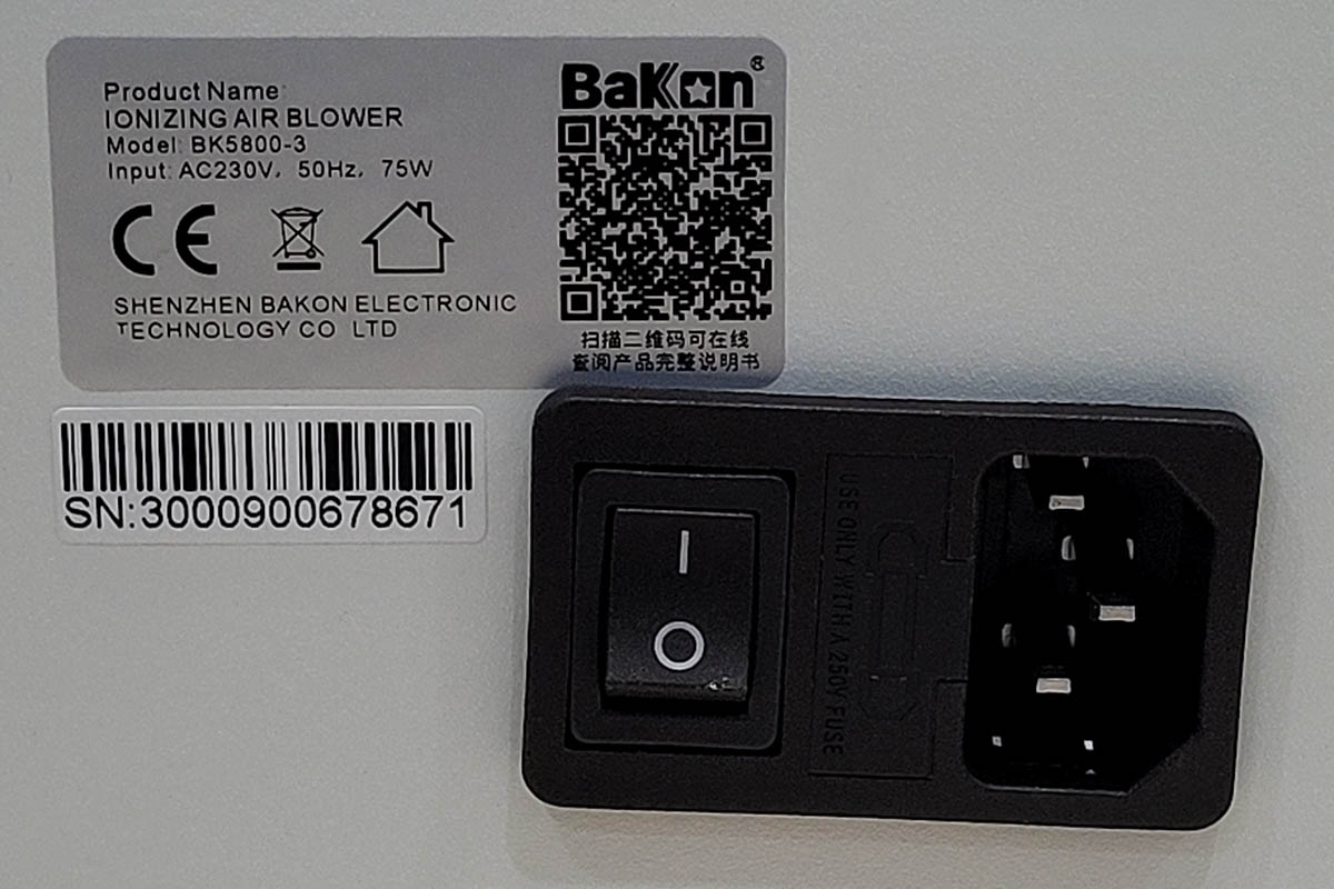 Quạt thổi ion BK5800-3 dùng nguồn AC 230V, 50Hz, 75W