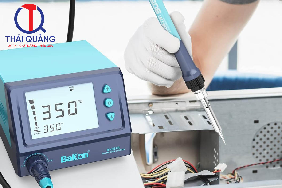 Sử dụng trạm hàn BK969S Bakon sửa chữa máy vi tính