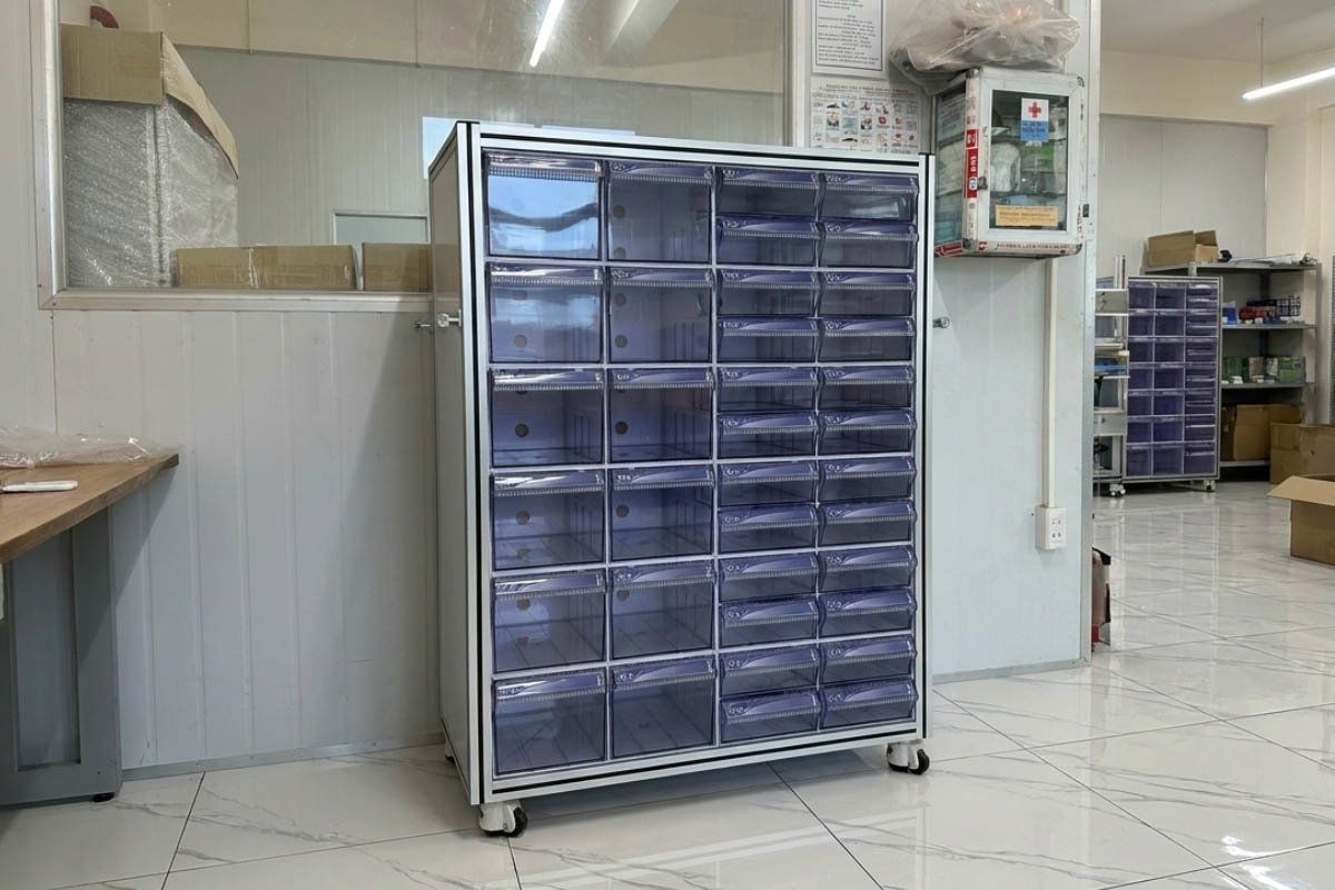 Tủ GV 1010B lắp ráp từ 6 x GV 524 và 6 x GV 524-2