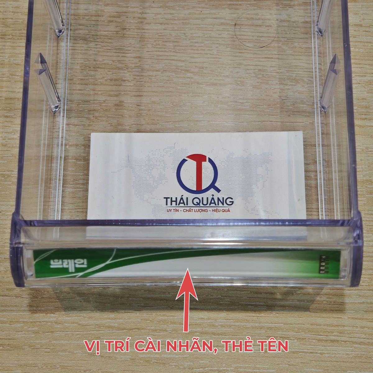 Vị trí cài nhãn, thẻ tên trên hộp nhựa ChoongAng Brain